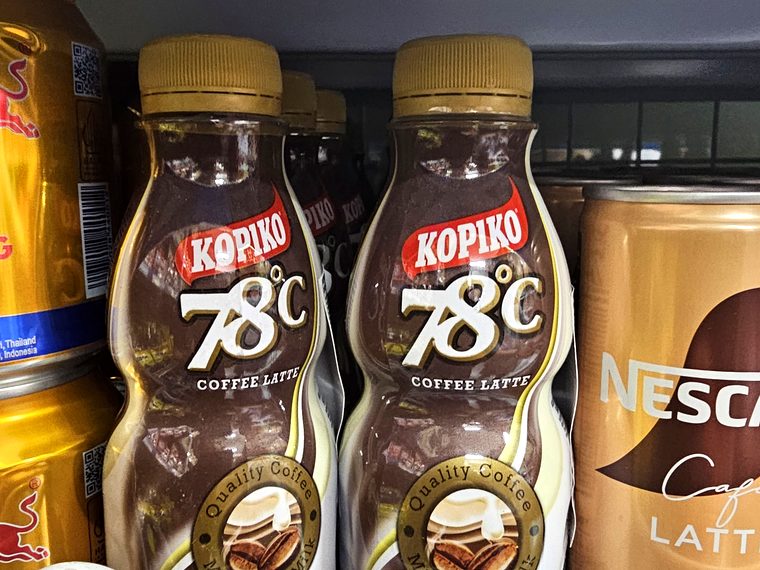Kopiko 78 bottled coffee